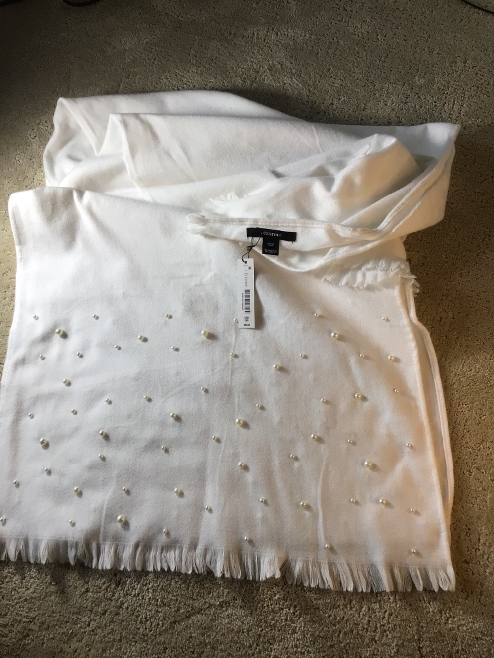 Beige shawl with pearls, size 0/s, brand new, never worn, Cezanne brand.